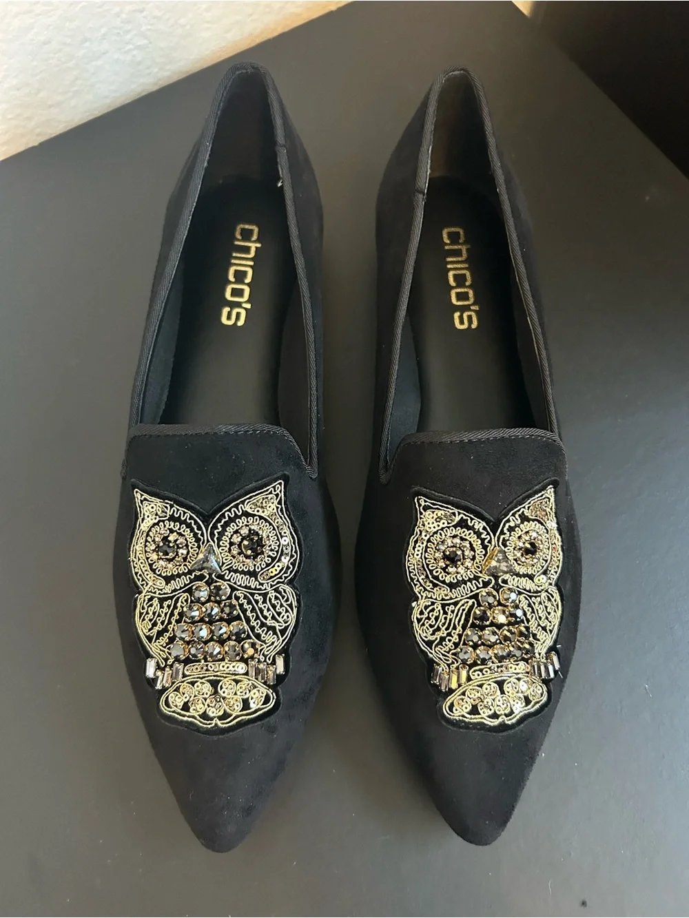 Chico’s Black Suede Pointed Toe Flats Gold beaded Owl Embellishment Size 6.5